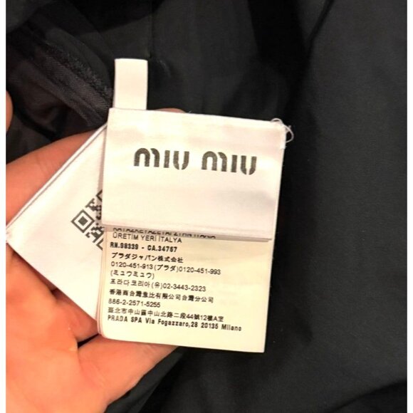 Miu Miu Black Nylon Short-Sleeve Jacket With Gold Zipper Details & Adjustable Wa - Picture 8 of 12
